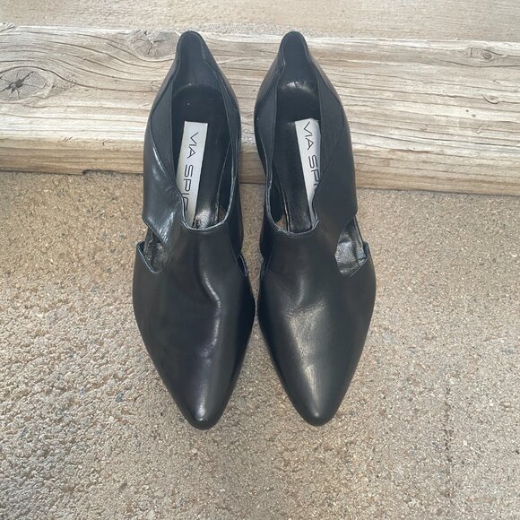 VIA SPIGA WOMEN'S BLACK LEATHER POINTED TOE CUT-OUT FLATS SIZE 5.5 - Picture 3 of 10